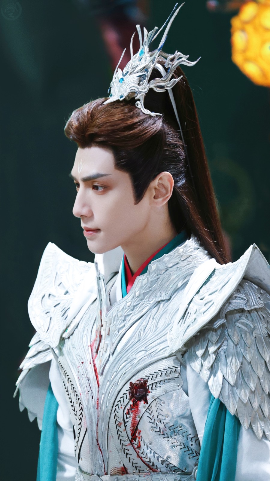 罗云熙《长月烬明》冥夜高清手机壁纸