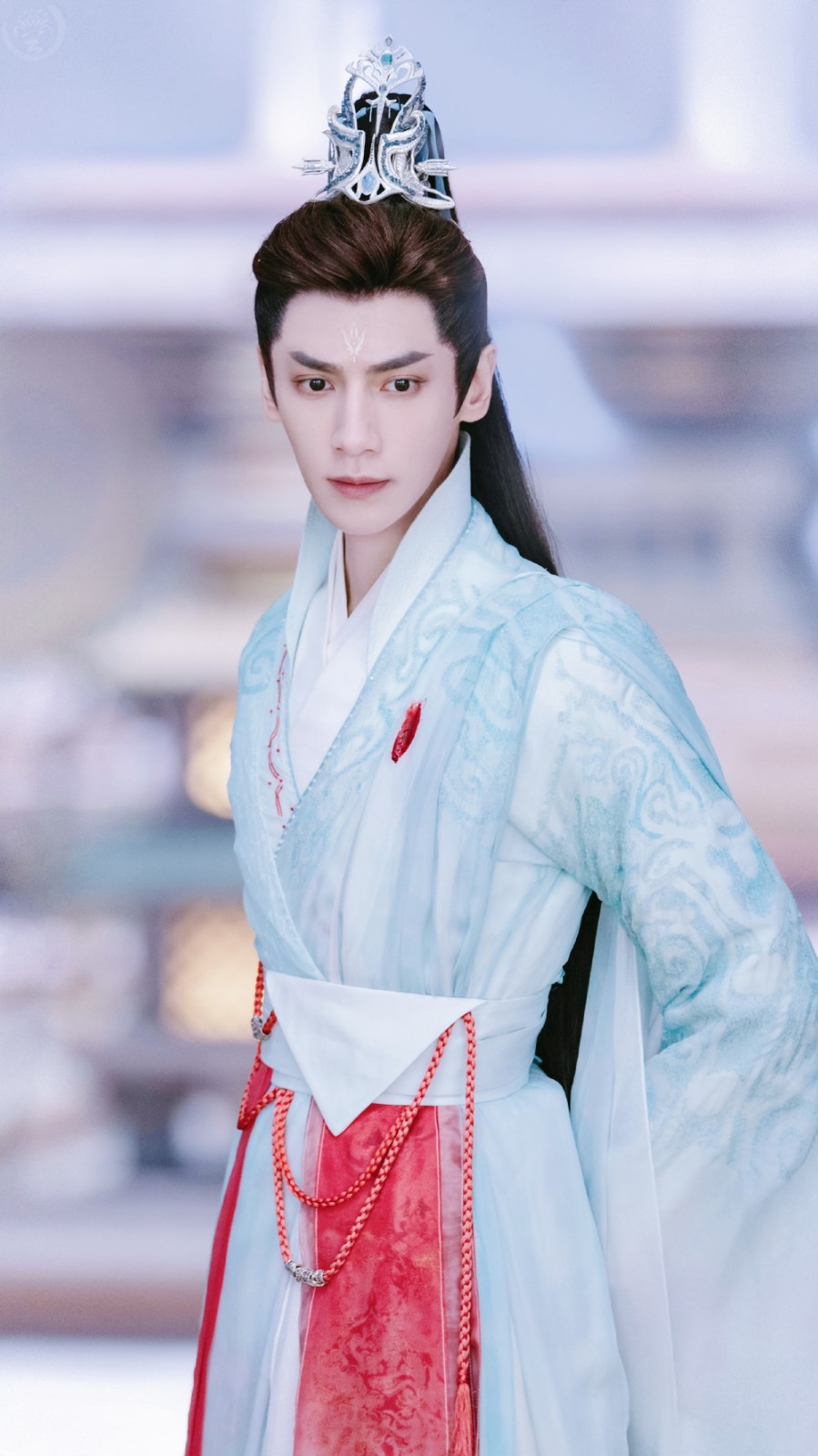 罗云熙《长月烬明》冥夜高清手机壁纸